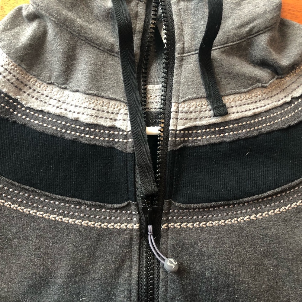 Lululemon Athletica Rare, Tres Chic Charcoal French Terry Zip Hoodie.